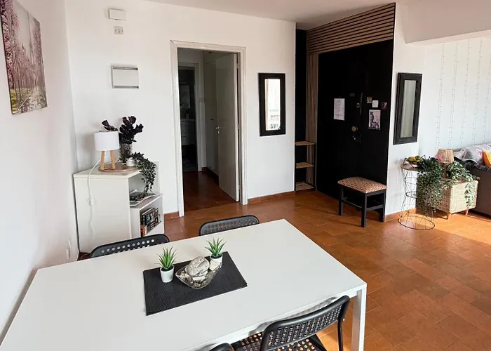 Seascape Eight Apartment Larnaka